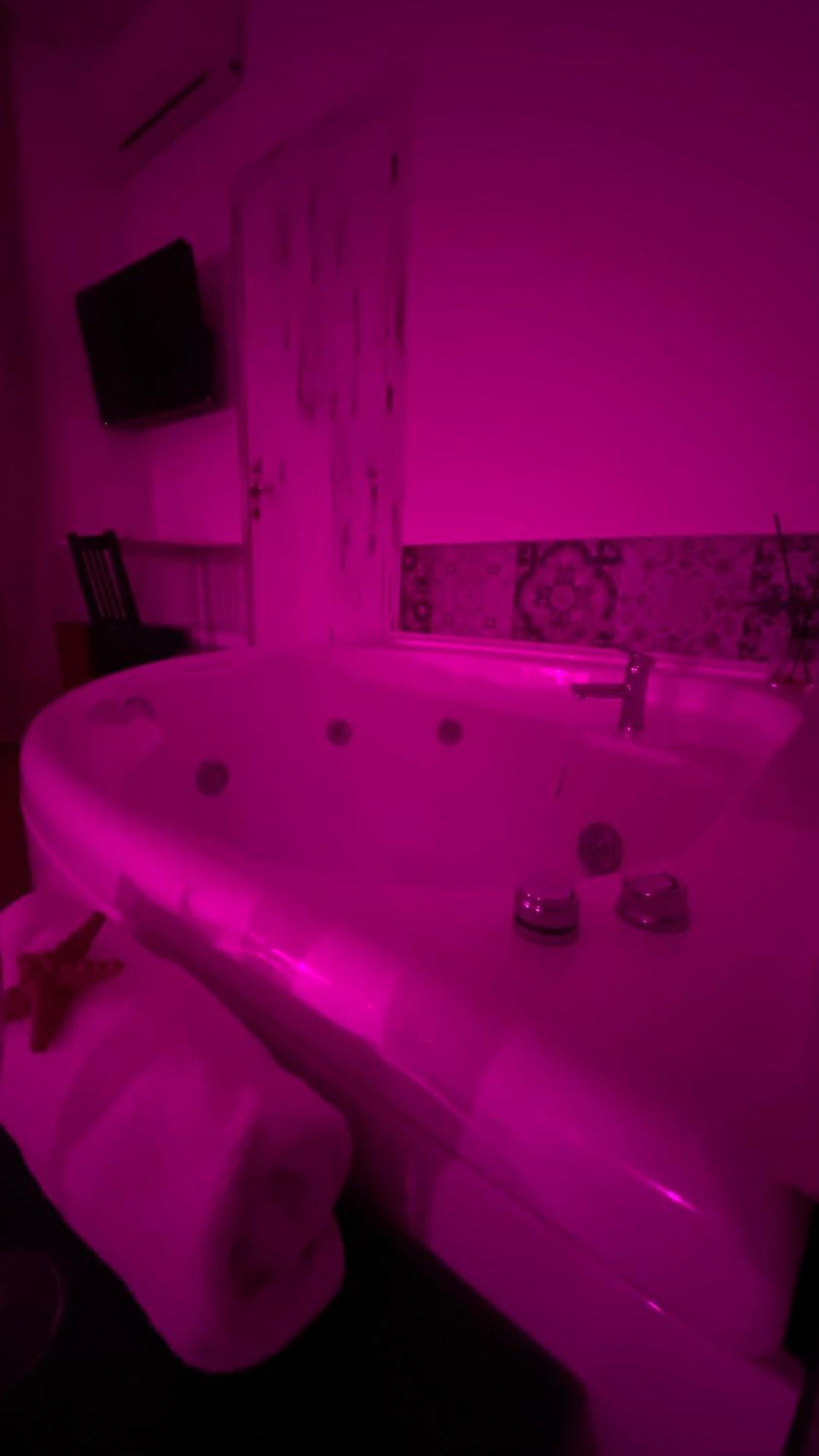 Suitesicily Rooms Palermo アルタヴィッラ・ミリーチア エクステリア 写真